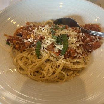 Sorrento's Ristorante - Linguine Bolognese - Italian Near Me - Chelan, Washington Sorrento's Ristorante - Linguine Bolognese - Italian Near Me - Chelan, Washington