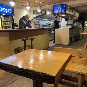 Snack Bar Saint-Jean - Fast Food Near Me - Quebec City, Quebec Snack Bar Saint-Jean - Fast Food Near Me - Quebec City, Quebec