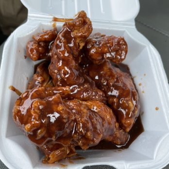 Cluck-U Chicken - Boneless wings - Chicken Wings Near Me - Morristown, New Jersey