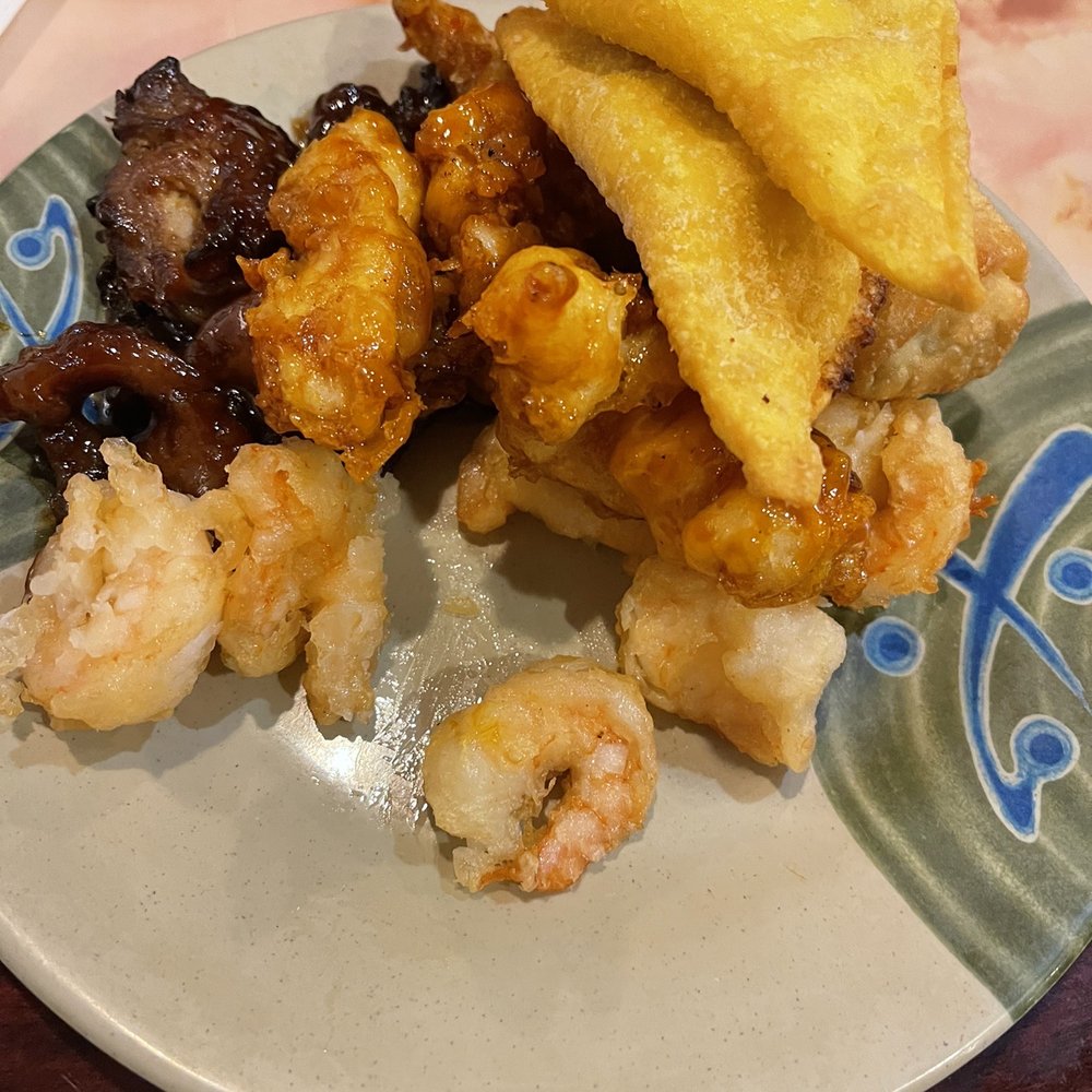 Hibachi Buffet - Crab Rangoon on the top. It's really good! - Buffets Near Me - Sterling Heights, Michigan Hibachi Buffet - Crab Rangoon on the top. It's really good! - Buffets Near Me - Sterling Heights, Michigan