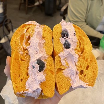 Bagel Pub - Egg Bagel w/ Mixed Berry Cream Cheese - Bagels Near Me - New York, New York