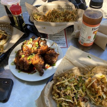 Del Seoul - Sesame - Chili Shrimp Taco (MMM SOO GOOD!!!) & K-Town Chicken Wings - Korean Near Me - Chicago, Illinois
