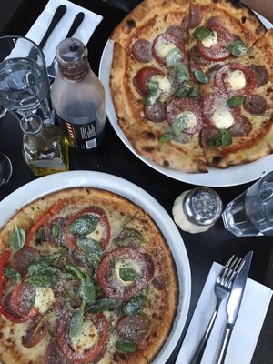 Archie's Restaurant & Pizzeria by null