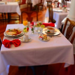 Page House Bed & Breakfast - Breakfast for Two