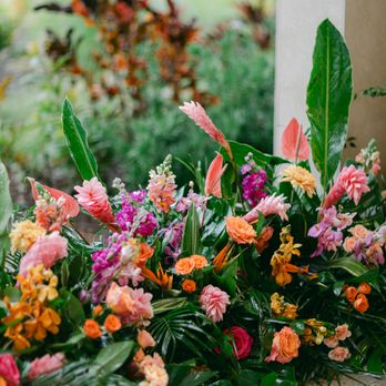 Save the Date Florida - Floral Designers Near Me Save the Date Florida - Floral Designers Near Me