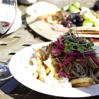 Calcareous Vineyard - Wine Tasting Room Near Me - Paso Robles, California