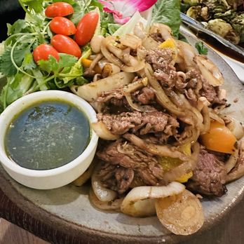 Bungalow on Rose - Sizzling Beef - Thai Near Me - Danville, California Bungalow on Rose - Sizzling Beef - Thai Near Me - Danville, California