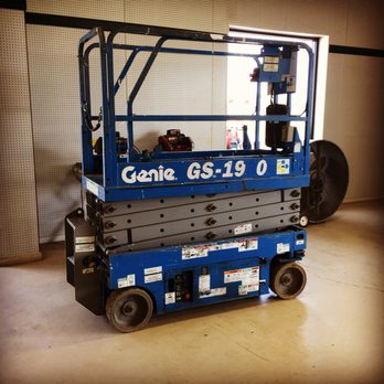 Monroe Rentals - Platform lift. Goes up 20 feet! - Machine & Tool Rental Near Me - Madisonville, Tennessee Monroe Rentals - Platform lift. Goes up 20 feet! - Machine & Tool Rental Near Me - Madisonville, Tennessee