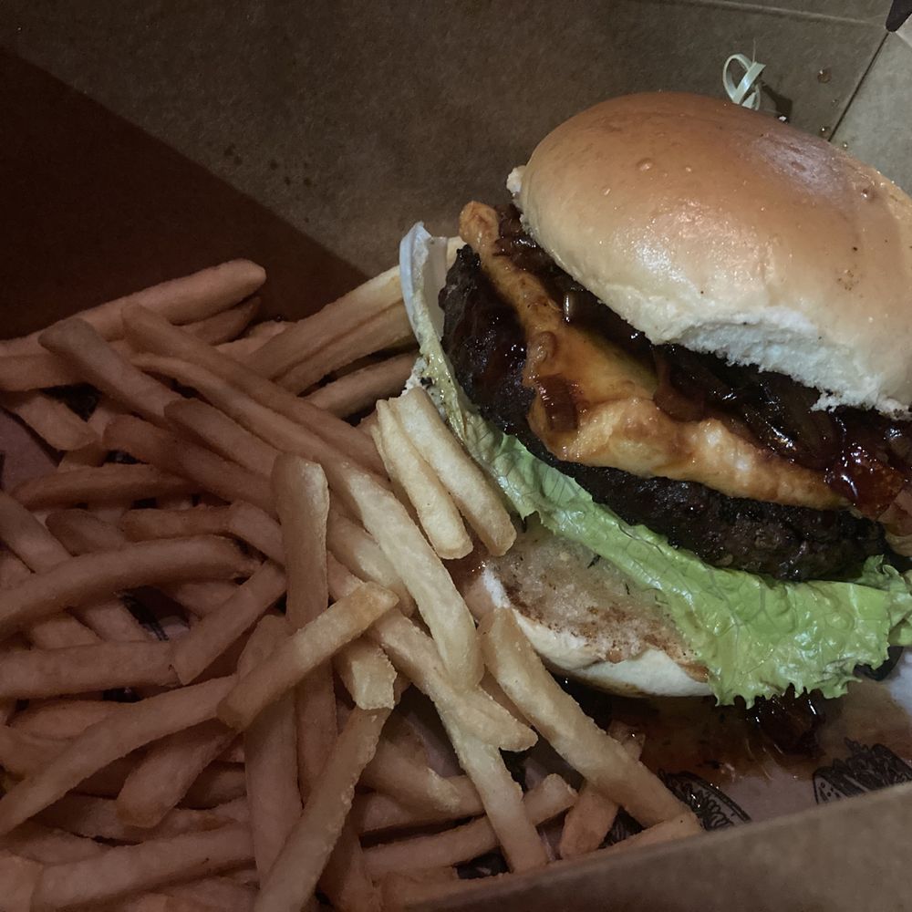 La Chararreria - Porky burger to go - Burgers Near Me - Bergenfield, New Jersey La Chararreria - Porky burger to go - Burgers Near Me - Bergenfield, New Jersey