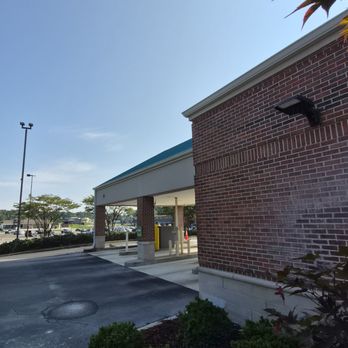 Regions Bank - 3 lane drive thru with ATM on 4th lane - Banks & Credit Unions Near Me - Helena, Alabama Regions Bank - 3 lane drive thru with ATM on 4th lane - Banks & Credit Unions Near Me - Helena, Alabama