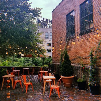 Cosima - Outside - Italian Near Me - Baltimore, Maryland