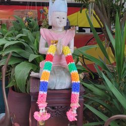 Soi Alley Eats - Lao & Thai Street Food