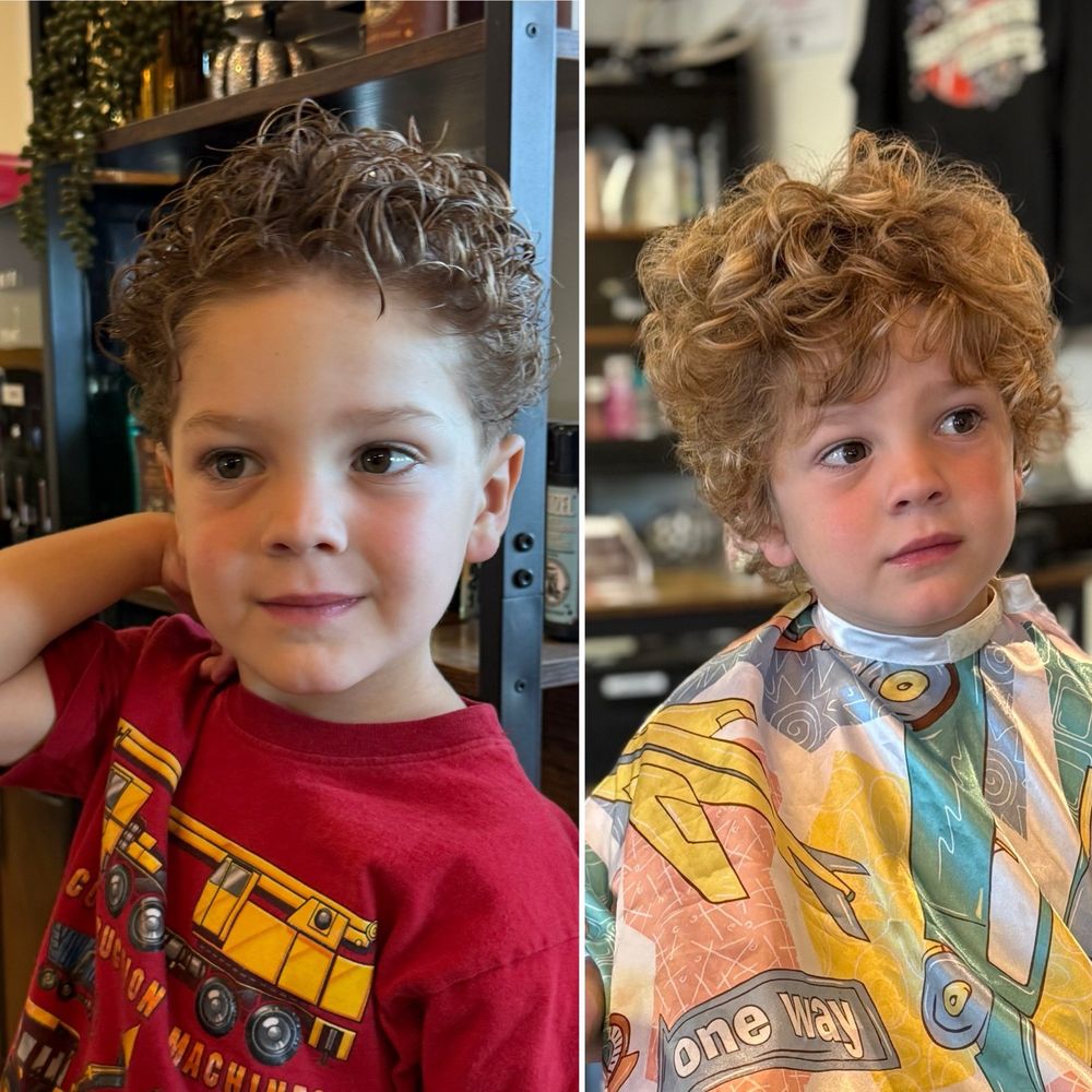 Barbed Wire Barber Salon Logo