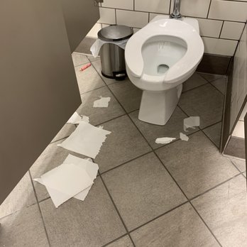 Chick-fil-A - ows a broken toilet in a public restroom - Fast Food Near Me - Louisville, Kentucky Chick-fil-A - ows a broken toilet in a public restroom - Fast Food Near Me - Louisville, Kentucky