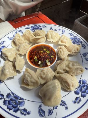 Huang Cheng Potsticker by null