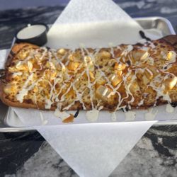 Tap N Paddles - Buffalo chicken flatbread