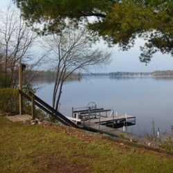 Beaton's Lakeshore Cottages