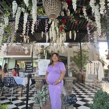Loza Wine & Crepes - Beautiful and welcoming entrance - Creperies Near Me - Turlock, California Loza Wine & Crepes - Beautiful and welcoming entrance - Creperies Near Me - Turlock, California