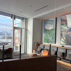 Maple Leaf Lounge - One part of the lounge