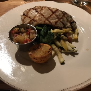 Bluewater Grill Seafood Restaurant & Market Carlsbad - Mahi Mahi with mixed seasonal vegetables and sautéed spinach - Seafood Near Me - Carlsbad, California