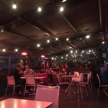Restaurang Göteborg - Outdoor seating area. - French Near Me - Stockholm, Alberta