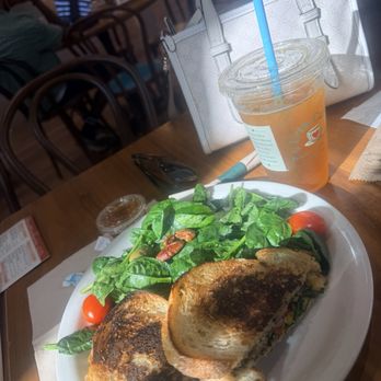 Urth Caffe Uncommons - Las Vegas - Vegan Panini - Cafes Near Me - Las Vegas, Nevada Urth Caffe Uncommons - Las Vegas - Vegan Panini - Cafes Near Me - Las Vegas, Nevada