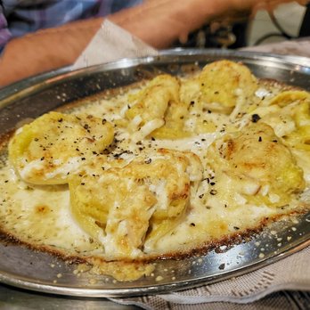 Da Carletto - Pasta with spinach, ricotta and cream - Venetian Near Me - Venezia, VE Da Carletto - Pasta with spinach, ricotta and cream - Venetian Near Me - Venezia, VE