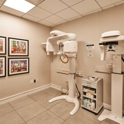 Santa Monica Center For Oral Surgery And Dental Implants - Cone Beam Xray