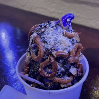 Niu Soft Serve - Ube + Oreos + peanut butter + pretzels + salted fudge - Desserts Near Me - Honolulu, Hawaii Niu Soft Serve - Ube + Oreos + peanut butter + pretzels + salted fudge - Desserts Near Me - Honolulu, Hawaii