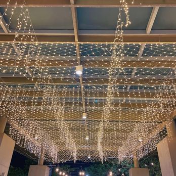 Robinson's Place Las Piñas - Shopping Centers Near Me - Las Piñas, NCR