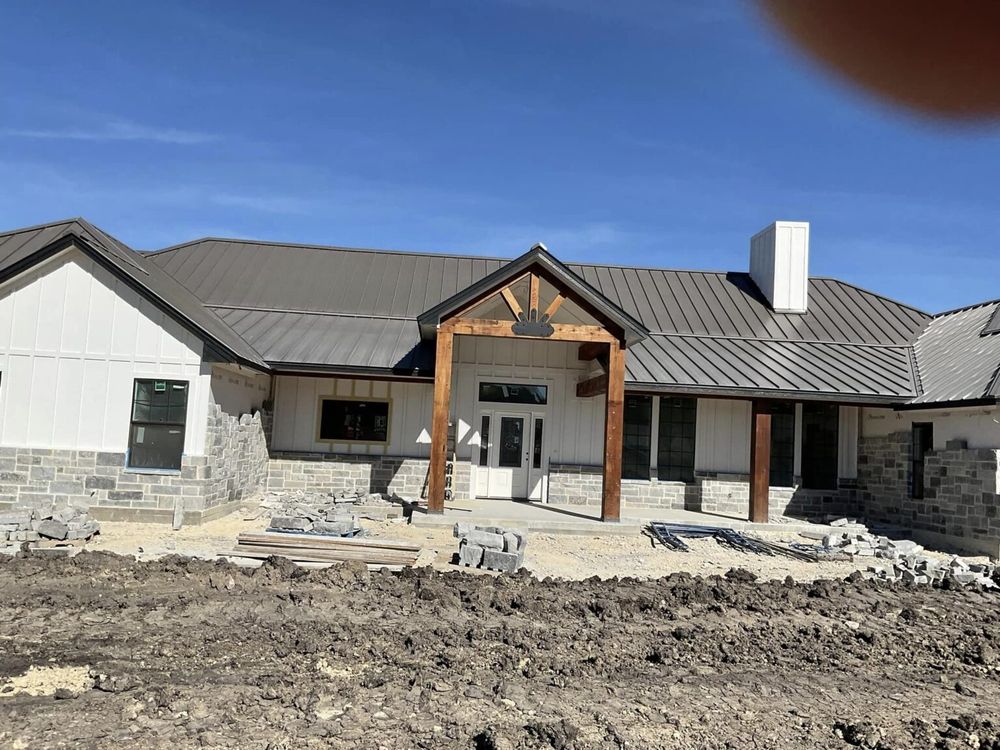 Slide of Rosas Construction