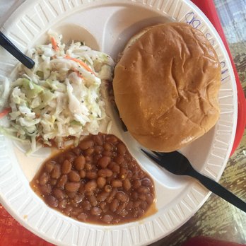 The Pig Out Inn Barbeque - Barbeque Near Me - Natchez, Mississippi