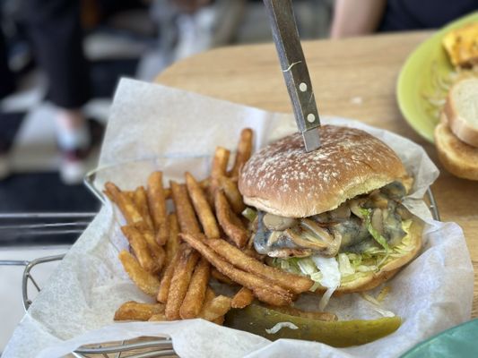 Mr D'z Route 66 Diner by null