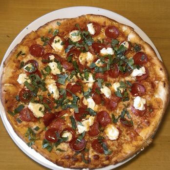 Pinocchio's Pizza - Hot Honey Pepperoni Pizza - Pizza Near Me - Pasadena, California
