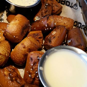 Topgolf - Pretzel bites - New American Near Me - Birmingham, Alabama