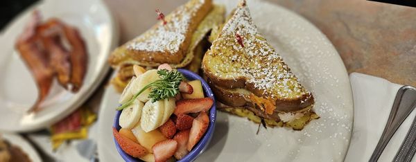 Peg's Glorified Ham n Eggs - S Sierra St by null