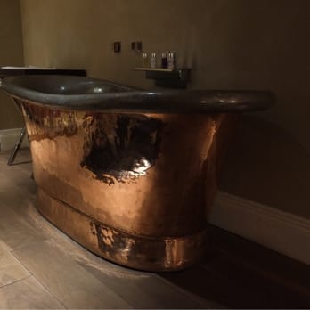 Forbury Hotel - Care for a bath? - Hotels Near Me - Reading, RDG