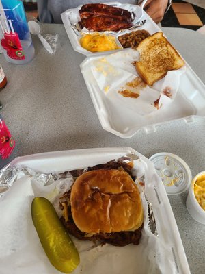 Boar Hog's Barbecue & Catering by null