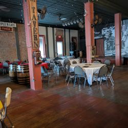 Smoky Valley Distillery, Marquette