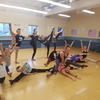 Ace Dance Academy - Showing off some flexibility in Jazz class - Performing Arts Near Me - Walnut Creek, California