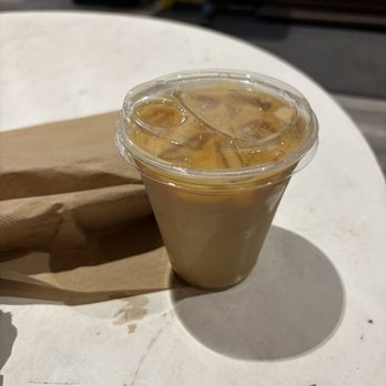 Overflow Coffee - Coffee & Tea Near Me - Chicago, Illinois Overflow Coffee - Coffee & Tea Near Me - Chicago, Illinois