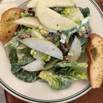 Willow Wood Market Cafe - Pear goat cheese salad - Breakfast & Brunch Near Me - Graton, California