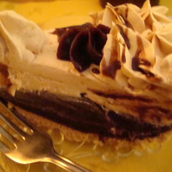 Niki's Restaurant - Peanut Butter Chocolate Cream Pie - American Near Me - Melbourne, Florida Niki's Restaurant - Peanut Butter Chocolate Cream Pie - American Near Me - Melbourne, Florida