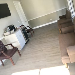 House of Smiles - Relax with a cup of coffee or refreshment in our comfortable waiting area.