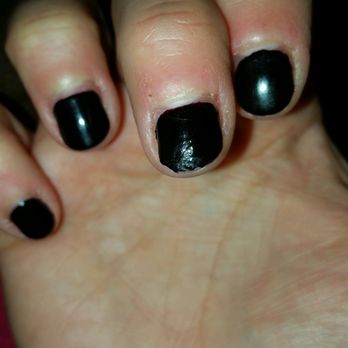 Midtown Nails - Very sad.....4hrs after polish still gooey. Middle finger no bueno....:( - Nail Salons Near Me - Charlotte, North Carolina Midtown Nails - Very sad.....4hrs after polish still gooey. Middle finger no bueno....:( - Nail Salons Near Me - Charlotte, North Carolina