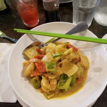 Delish Thai - red sea..big mix of goodies..a specialty - Thai Near Me - Vancouver, Washington