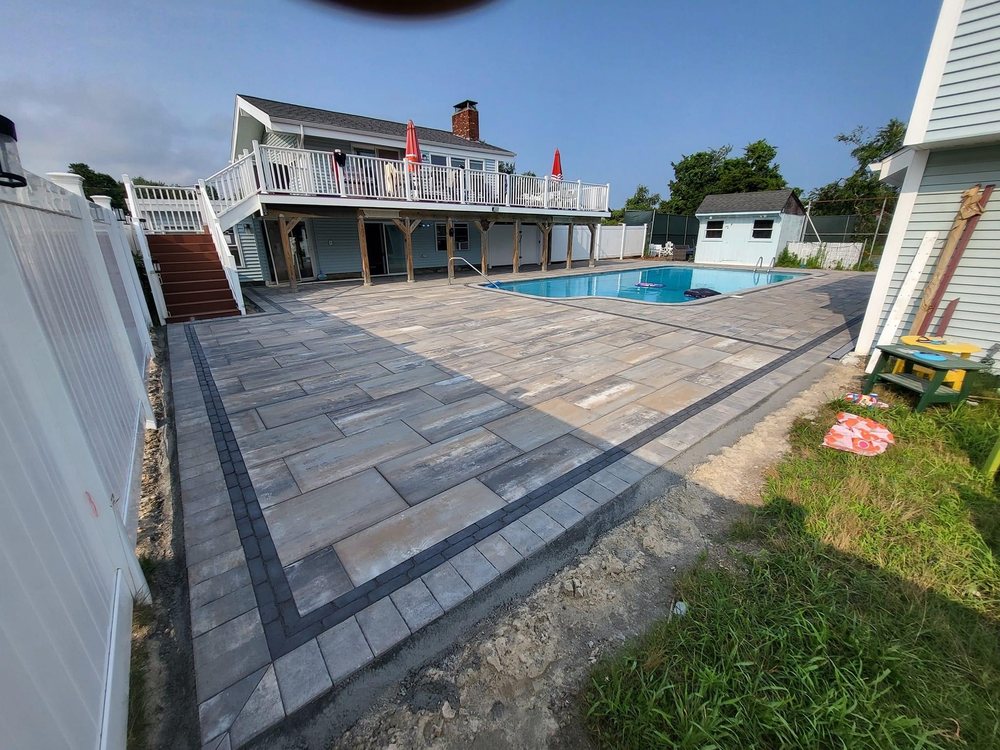 Family Pavers Desing - tree service in Trenton, NJ