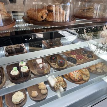 Neima Coffee & Cafe - Desserts Near Me - Lemont, Illinois