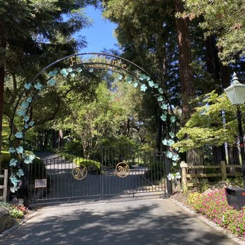 Far Niente - Front entrance - Wineries Near Me - Oakville, California
