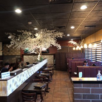 Sushi Giwa - Dining area~ - Sushi Bars Near Me - Burnaby, British Columbia